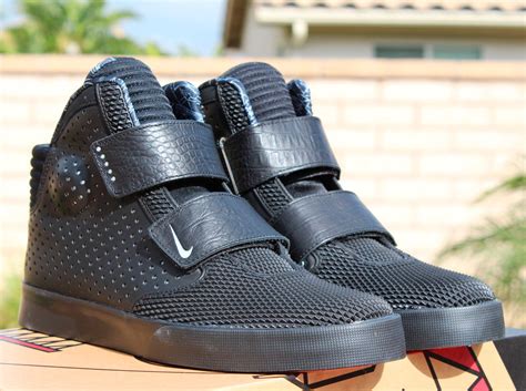 Nike Flystepper Shoes 